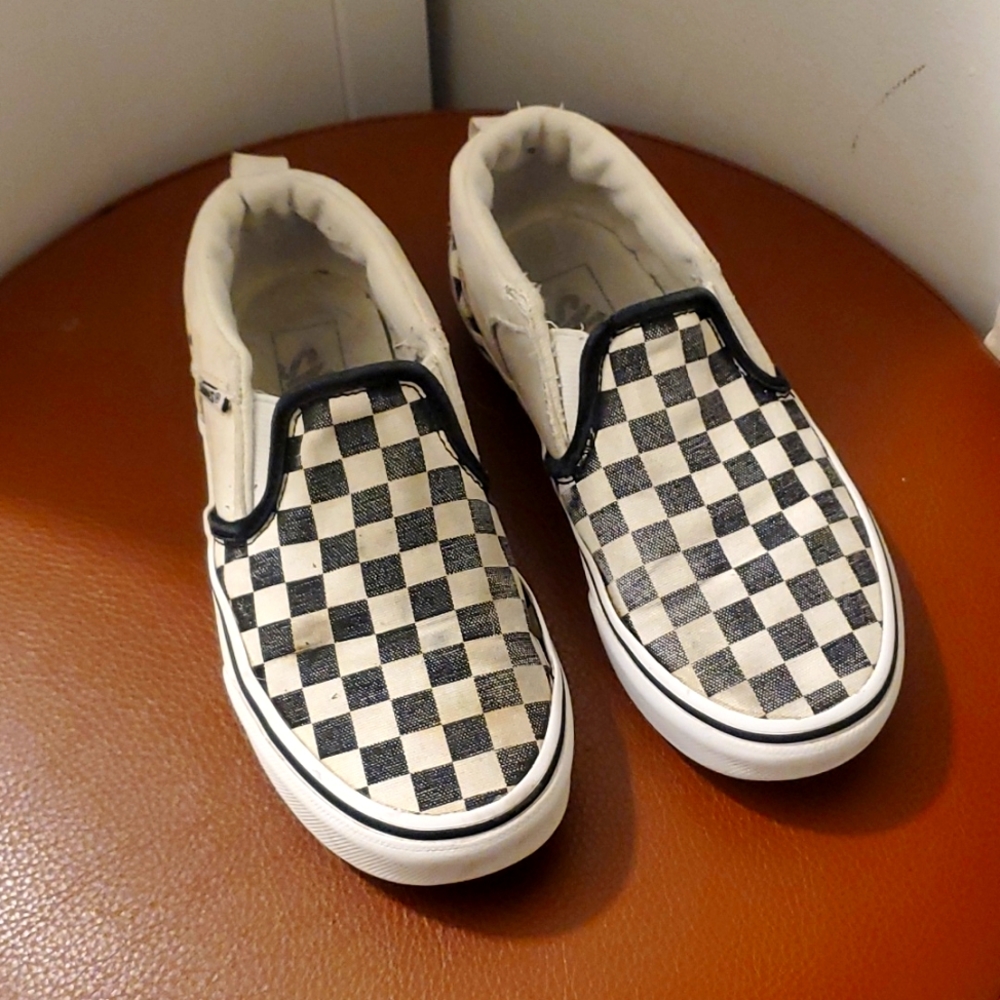 Checkered vans (unisex)